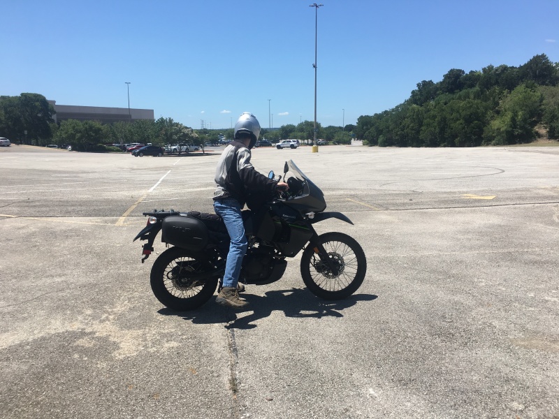 2017/07(July)/Chance-Motorcycle-Practice/800x600_2017-07-09-Chance-tries-SteveRiffels-motorcycle-4.JPG