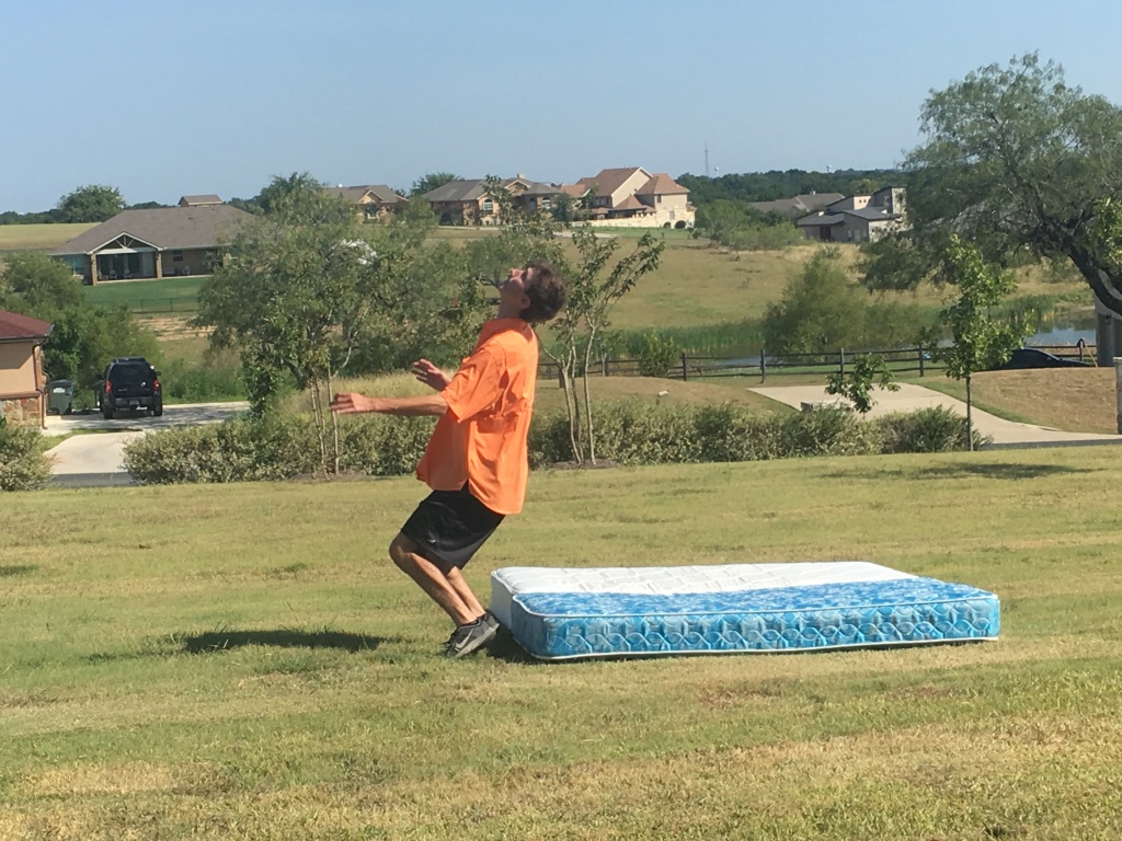 2017/07(July)/Chance-learning-to-backflip/1024x768_2017-07-30-Chance-Learning-to-Backflip-07.JPG