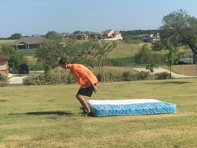 2017/07(July)/Chance-learning-to-backflip/640x480_2017-07-30-Chance-Learning-to-Backflip-06.JPG