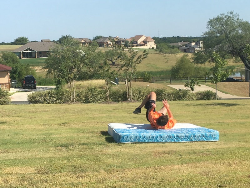 2017/07(July)/Chance-learning-to-backflip/800x600_2017-07-30-Chance-Learning-to-Backflip-17.JPG