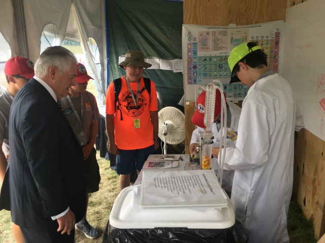 2017-07-21-National-Jamboree-10-Dax-teaching-Secretary-of-State-Rex-Tillerson-GOOD.JPG