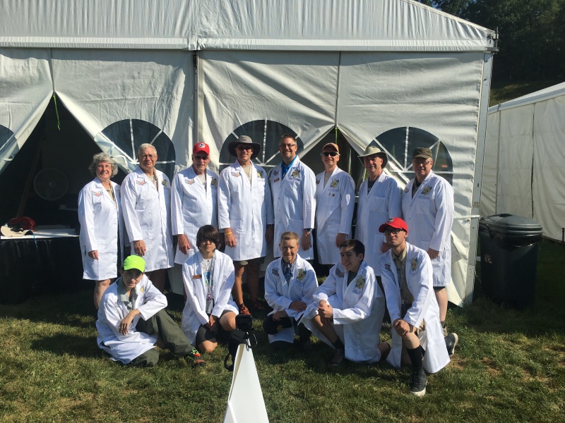 2017/07(July)/National-Jamboree/800x600_2017-07-18-National-Jamboree-02-Arlene-Phil-Ken-Travis-Matt-Rein--Peter-Dax-Maddy--Jack-Preston.JPG