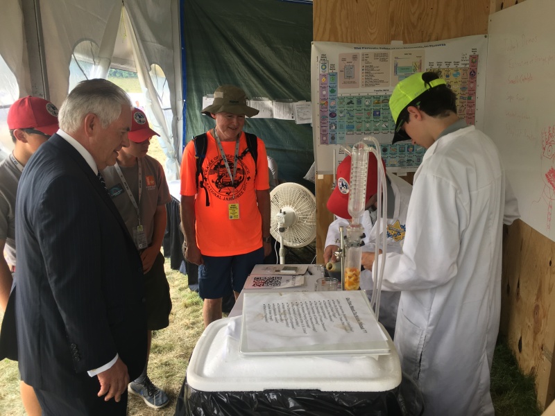 2017-07-21-National-Jamboree-10-Dax-teaching-Secretary-of-State-Rex-Tillerson-GOOD.JPG