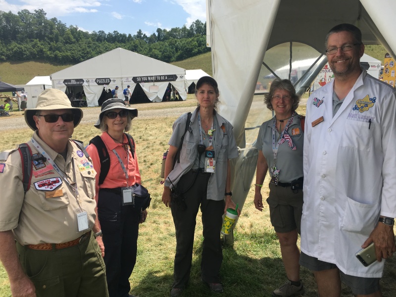 2017/07(July)/National-Jamboree/800x600_2017-07-21-National-Jamboree-25-Barry-Lisa-Arlene-Matt.JPG