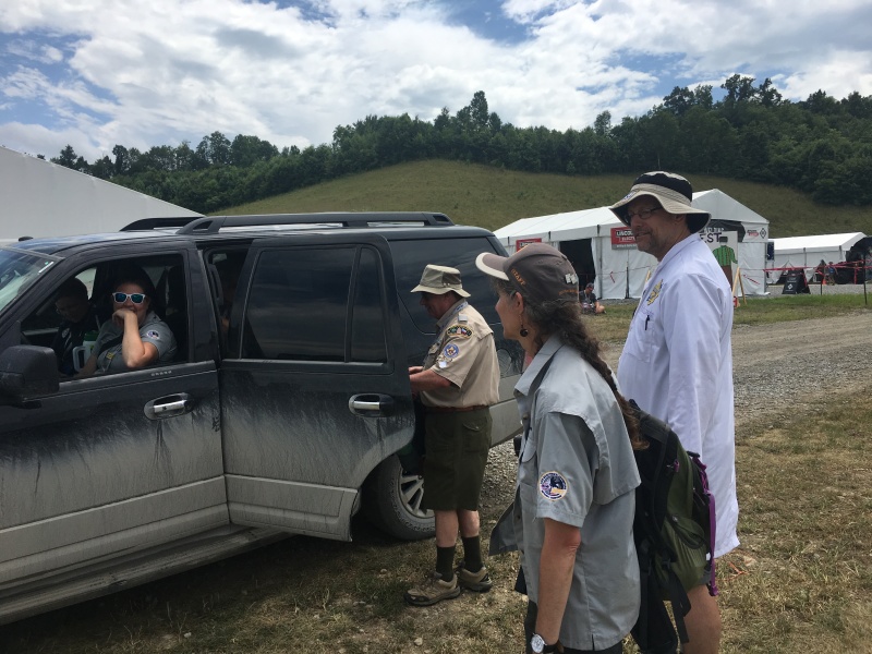 2017/07(July)/National-Jamboree/800x600_2017-07-21-National-Jamboree-26-Barry-Lisa-Matt.JPG