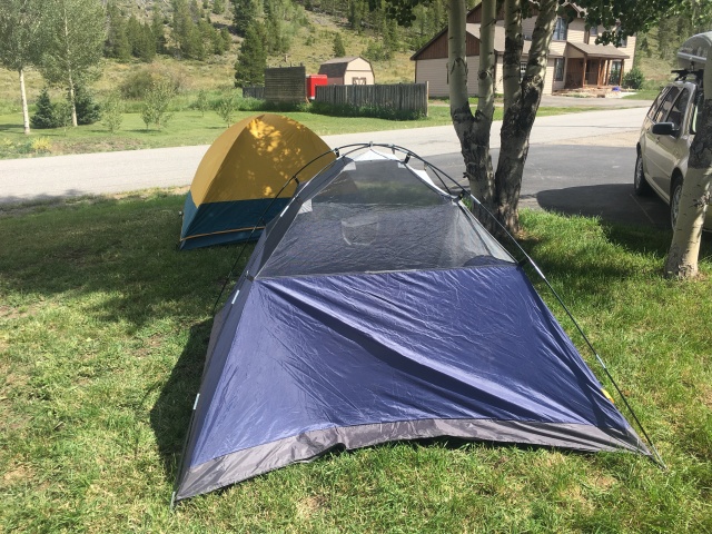 2017/08(August)/Colorado-and-Wyoming-Eclipse/640x480_2017-08-16-Breckenridge-5-Tent-prep.JPG
