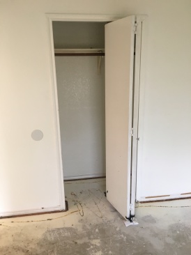2017-08-05-Disraeli-Renter-Mess-15.JPG