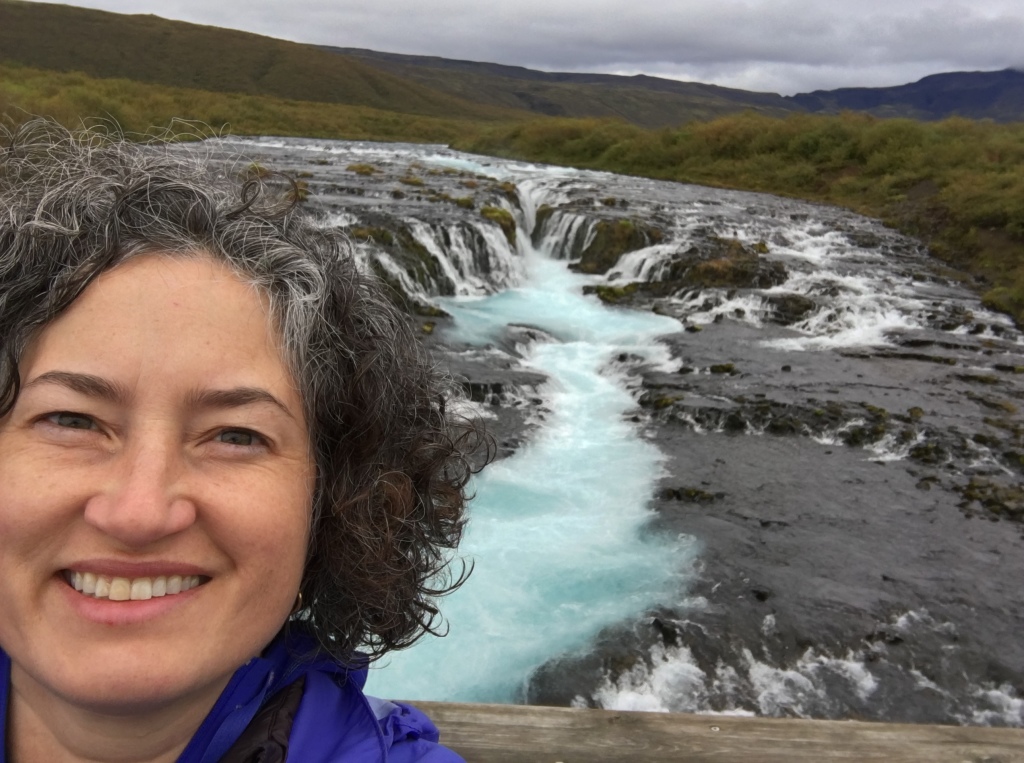 2017/08(August)/Iceland/1024x768_2017-09-04-Iceland-010-Bruarfoss-Suzi.JPG