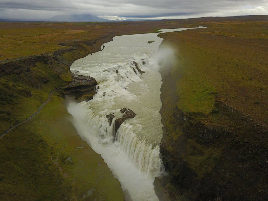 2017/08(August)/Iceland/1024x768_2017-09-04-Iceland-080-Gullfoss-Golden-Falls-drone-GOOD.JPG