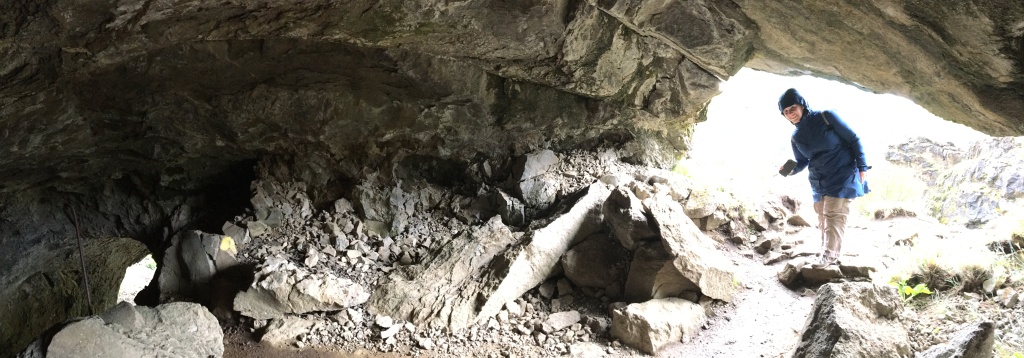 2017/08(August)/Iceland/4Star/1024x768_2017-08-26-Iceland-16-pVottahellir-Cave-Kris.JPG