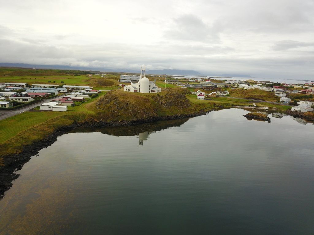 2017-08-28-Iceland-006a-Church-of-Stykkisholmur-Drone-3.JPG