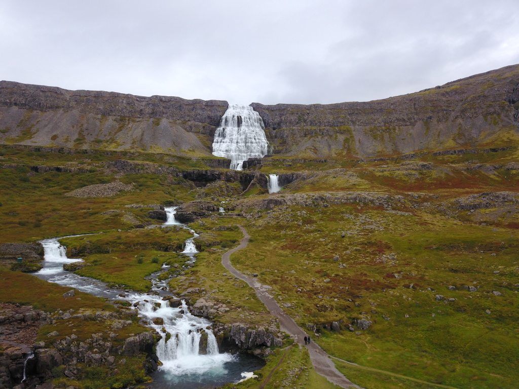 2017/08(August)/Iceland/4Star/1024x768_2017-08-28-Iceland-078-Dynjandi-Waterfalls-drone.JPG