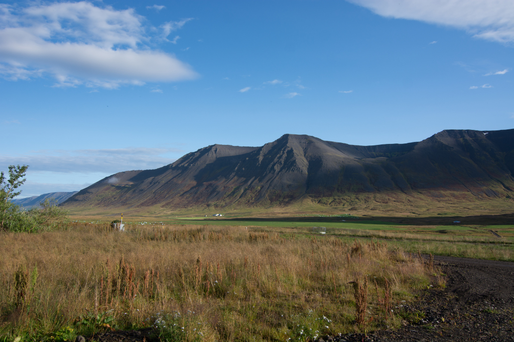 2017-08-29-Iceland-010-Holl-Farm-AirBNB.jpg