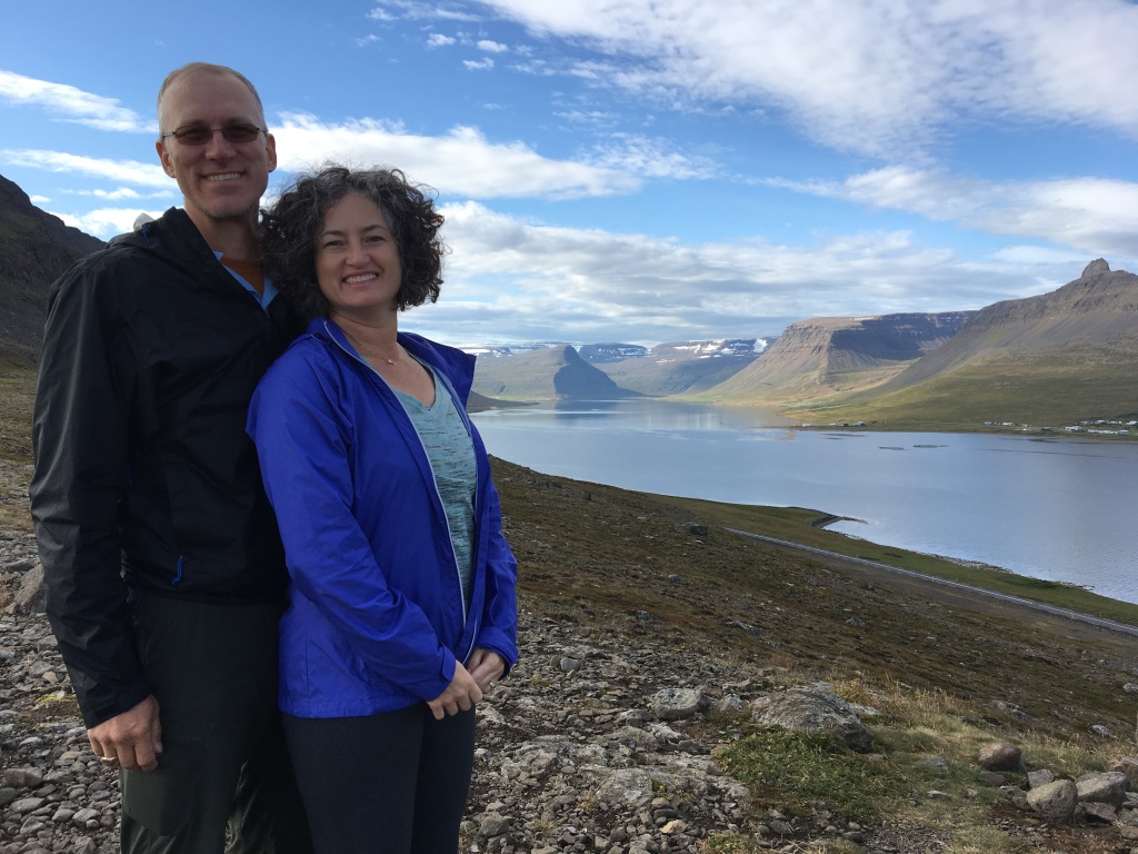 2017/08(August)/Iceland/4Star/1024x768_2017-08-29-Iceland-052-near-SuoavIk-Travis-Suzi.JPG