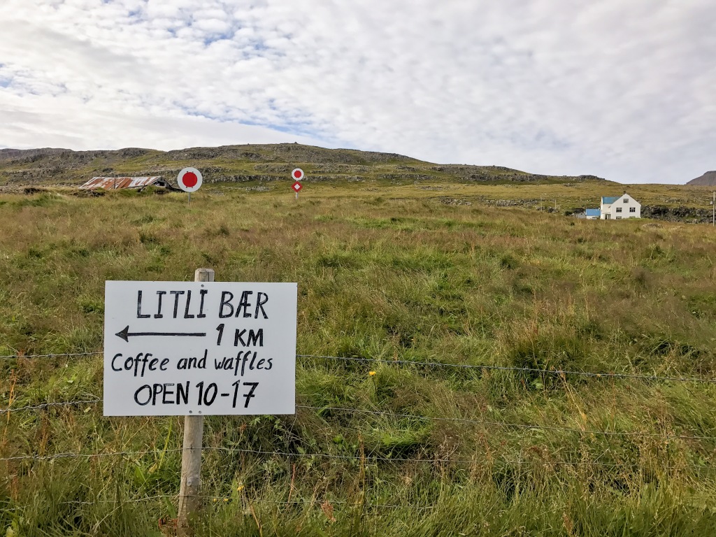 2017-08-29-Iceland-073-near-LitliBaer-coffee-waffles-house.jpg