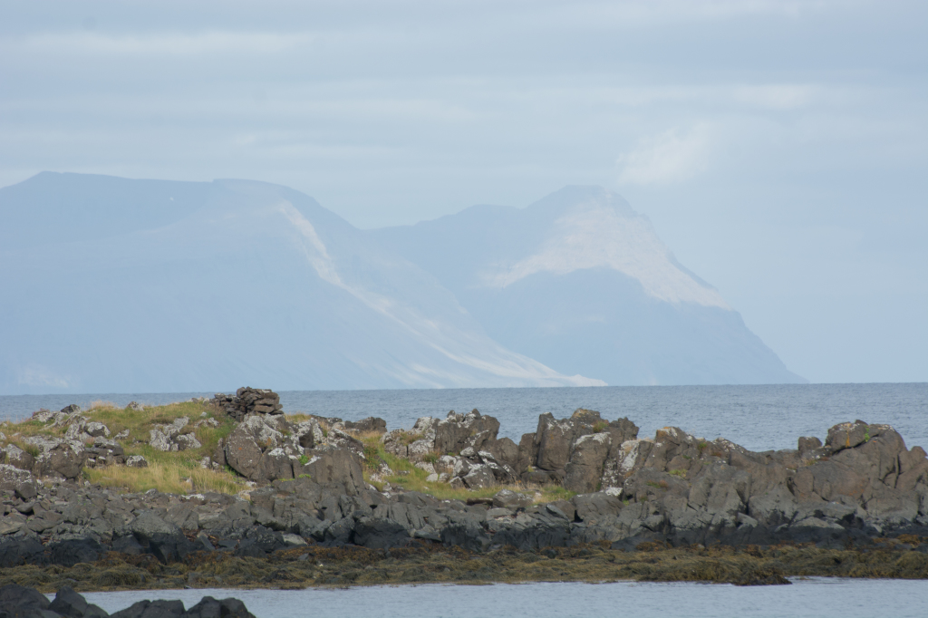 2017-08-30-Iceland-007-Illugastaoir.jpg