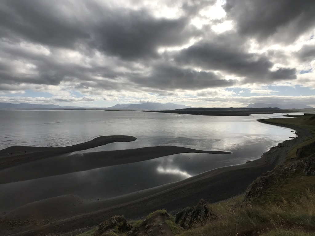 2017/08(August)/Iceland/4Star/1024x768_2017-08-30-Iceland-017-HvItserkur.JPG