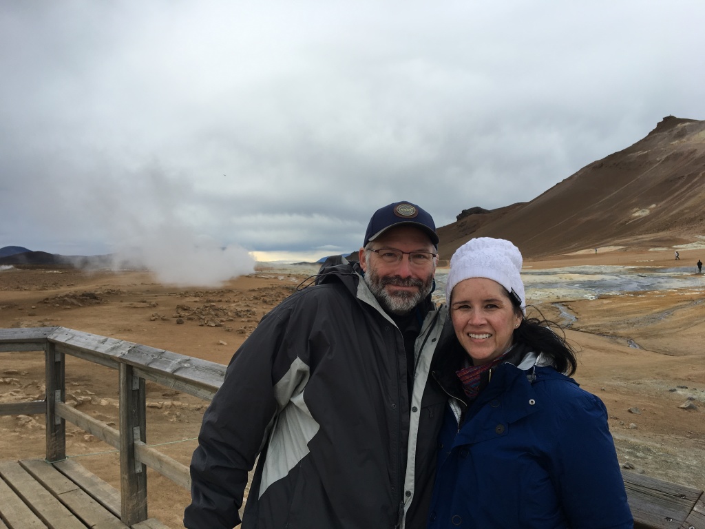 2017/08(August)/Iceland/4Star/1024x768_2017-08-31-Iceland-071-Namaskaro-Bill-Kris.JPG