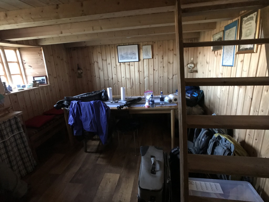 2017/08(August)/Iceland/4Star/1024x768_2017-08-31-Iceland-195-Saenautasel-Hobbit-Home-downstairs.JPG