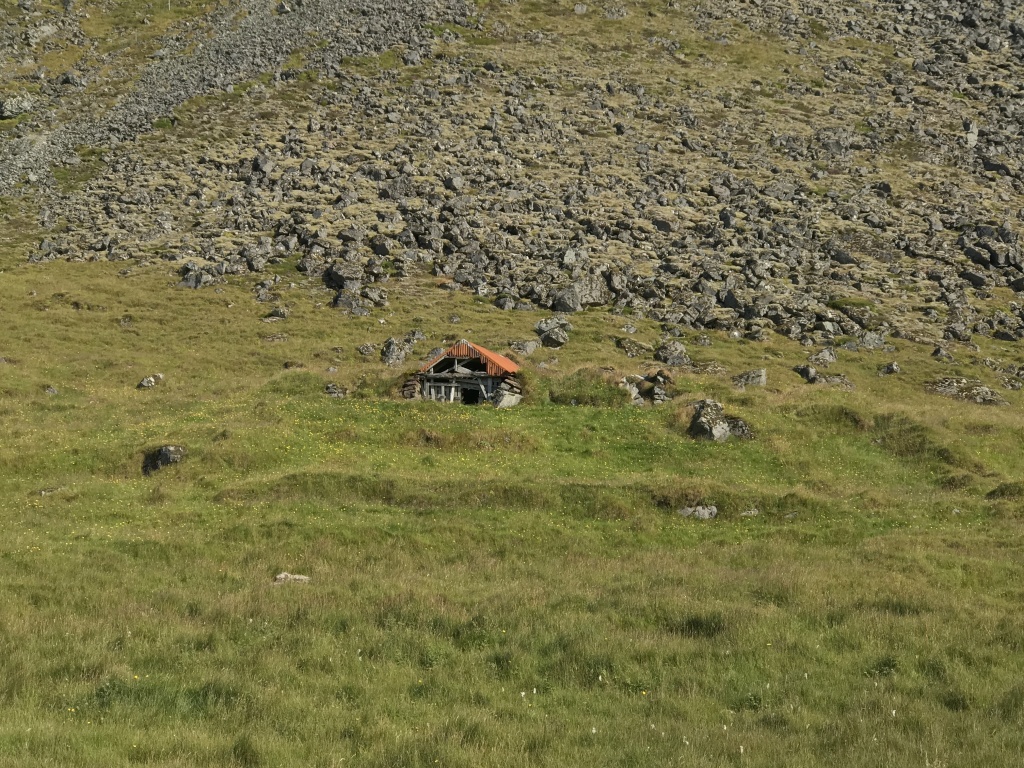 2017/08(August)/Iceland/4Star/1024x768_2017-09-01-Iceland-028.JPG