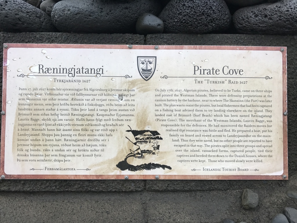 2017-09-02-Iceland-76-Vestmannaeyjar-small-volcanic-island-pirate-cove-sign.JPG