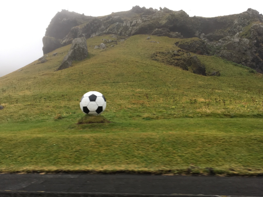 2017-09-02-Iceland-89-Vestmannaeyjar-small-volcanic-island-giant-soccer-ball.JPG