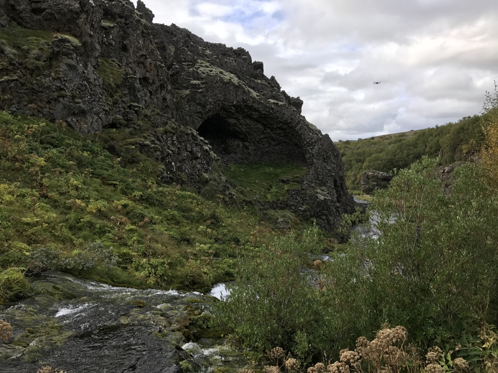 2017-09-03-Iceland-123-Gjain-Garden-of-the-Gods-drone-in-sky.JPG