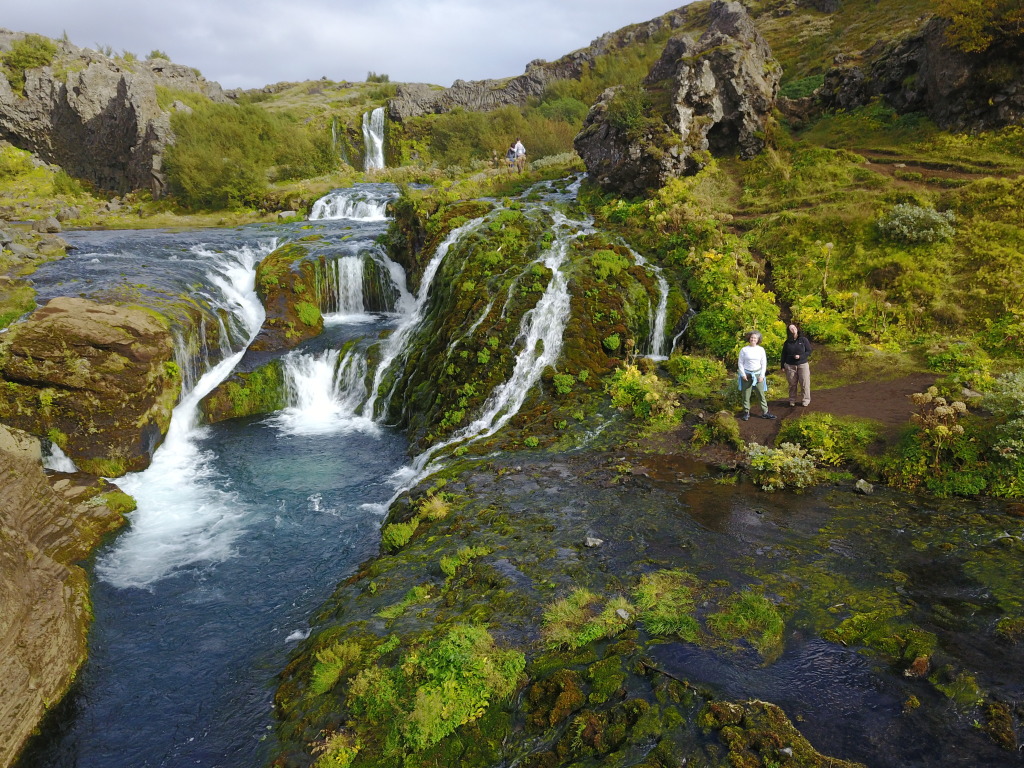 2017-09-03-Iceland-143-Gjain-Garden-of-the-Gods-Suzi-Kris-drone.JPG