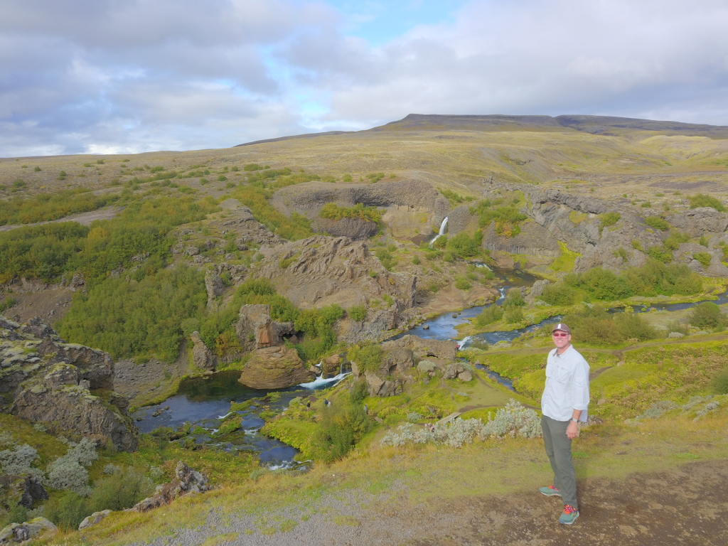 2017-09-03-Iceland-145-Gjain-Garden-of-the-Gods-Travis-drone.JPG