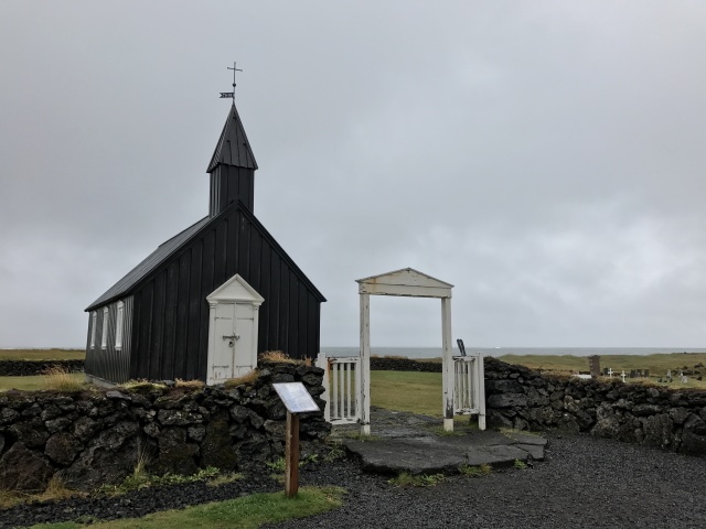 2017/08(August)/Iceland/4Star/640x480_2017-08-27-Iceland-11-Budir.JPG