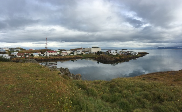 2017-08-28-Iceland-007-Church-of-Stykkisholmur.JPG