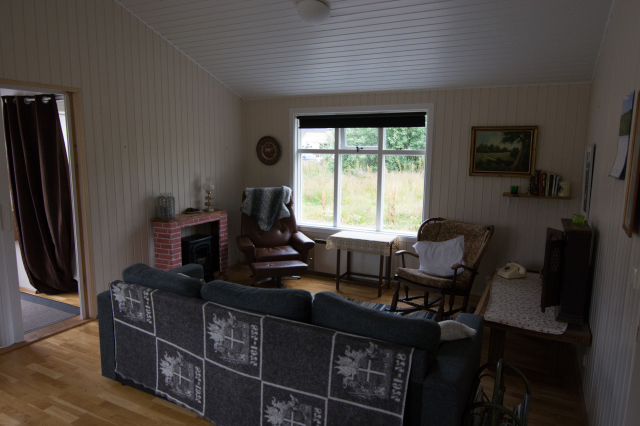 2017-08-28-Iceland-115-Holl-Farm-AirBNB.jpg