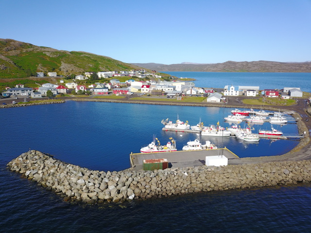2017/08(August)/Iceland/4Star/640x480_2017-08-29-Iceland-105-HolmavIk-drone.JPG