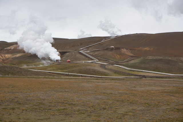 2017-08-31-Iceland-075-Geothermal-power-plant.jpg