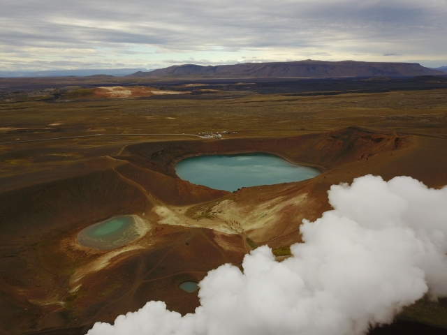 2017/08(August)/Iceland/4Star/640x480_2017-08-31-Iceland-100-Geothermal-power-plant-drone.JPG
