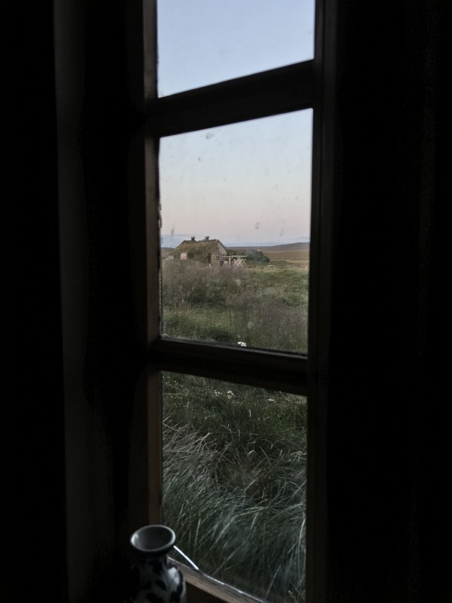 2017/08(August)/Iceland/4Star/640x480_2017-08-31-Iceland-222-Saenautasel-Hobbit-Home.JPG
