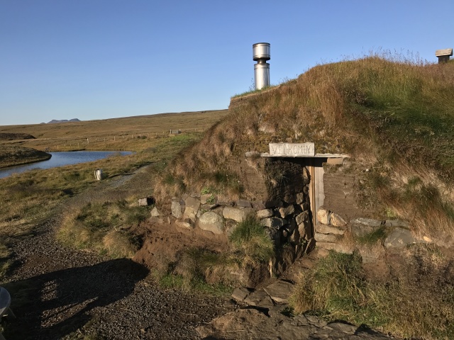2017/08(August)/Iceland/4Star/640x480_2017-09-01-Iceland-006-Saenautasel-Hobbit-Home.JPG