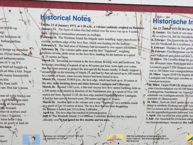 2017-09-02-Iceland-74-Vestmannaeyjar-small-volcanic-island-history-sign.JPG
