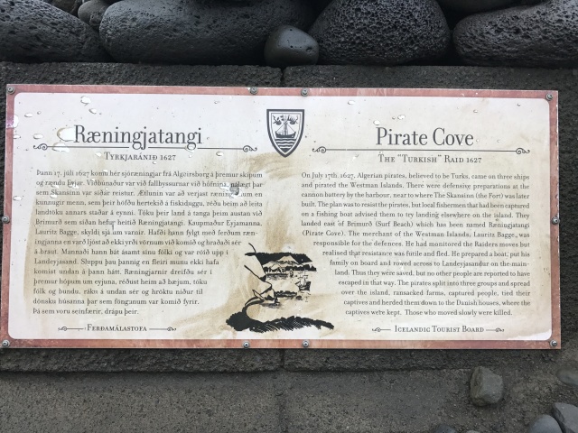 2017-09-02-Iceland-76-Vestmannaeyjar-small-volcanic-island-pirate-cove-sign.JPG