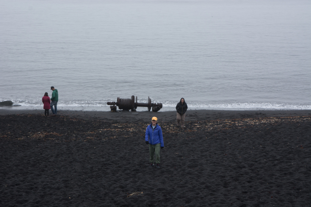 2017-09-02-Iceland-85-Vestmannaeyjar-small-volcanic-island-pirate-cove-Suzi-Kris-winch.jpg