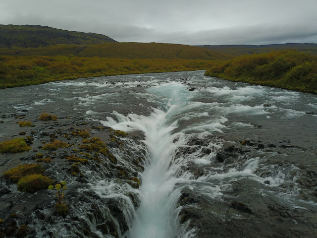 2017-09-04-Iceland-020-Bruarfoss-drone.JPG