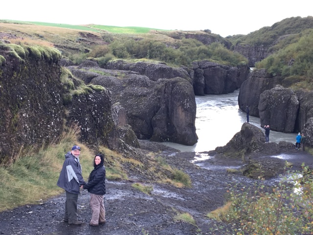 2017-09-04-Iceland-096-Bruarhloo-slot-canyon-Bill-Kris.JPG