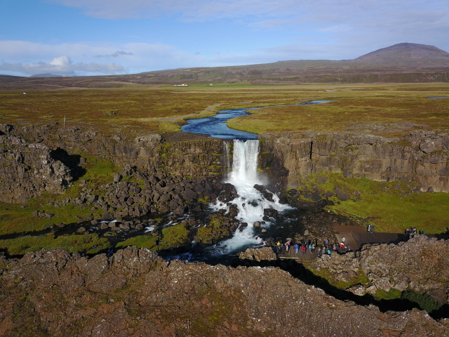 2017-09-05-Iceland-11-Thingvallavatn-Thingville-drone.JPG