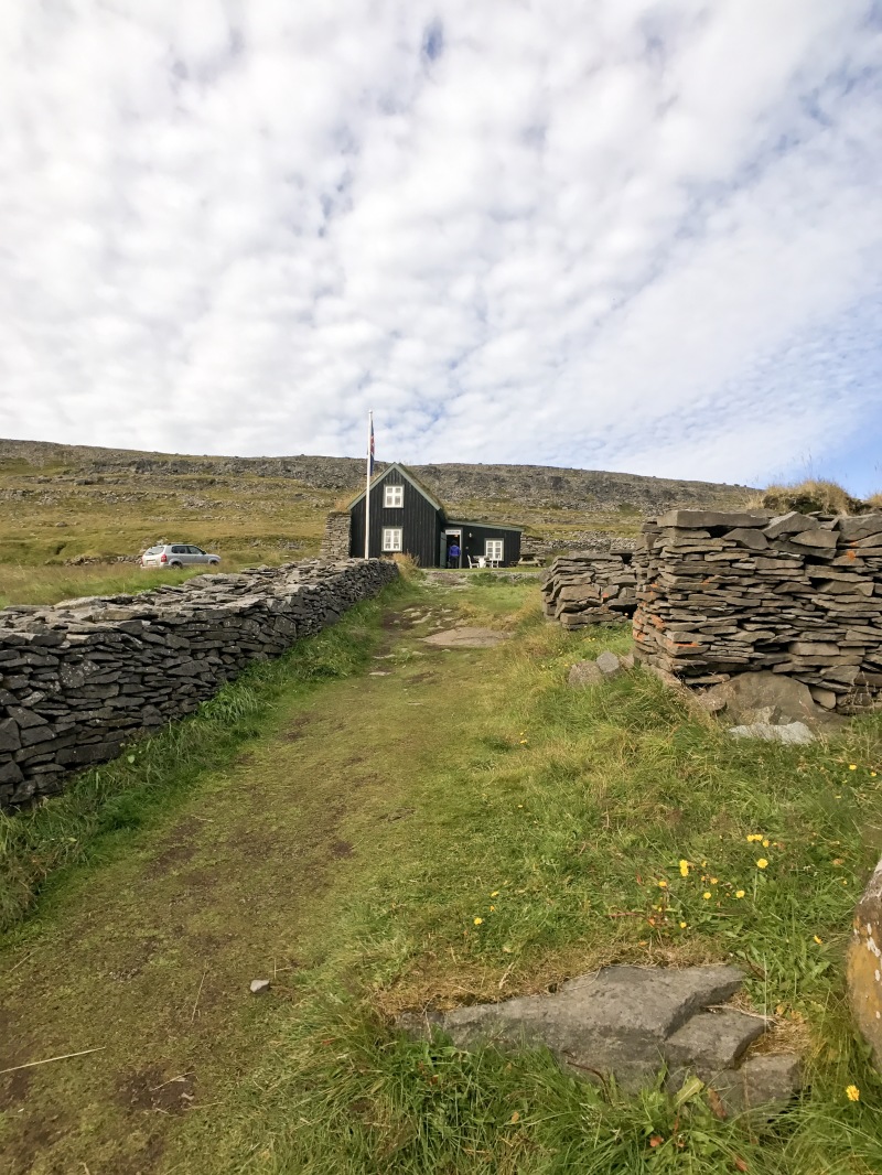 2017-08-29-Iceland-074-near-LitliBaer-coffee-waffles-house.jpg