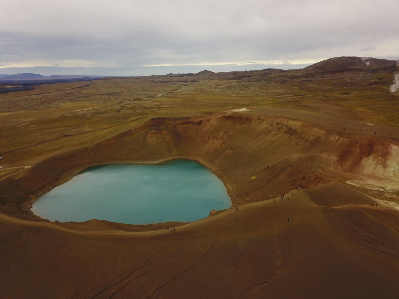 2017-08-31-Iceland-091-Geothermal-power-plant-drone.JPG