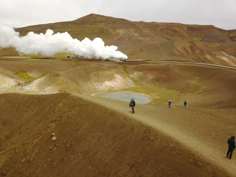 2017/08(August)/Iceland/4Star/800x600_2017-08-31-Iceland-104-Geothermal-power-plant-drone-Travis-Suzi.JPG