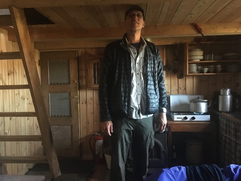 2017/08(August)/Iceland/4Star/800x600_2017-08-31-Iceland-200-Saenautasel-Hobbit-Home-Travis.JPG