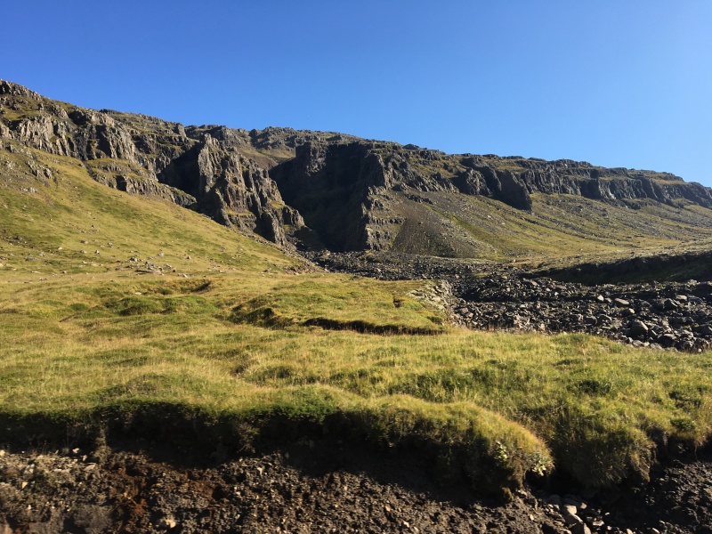 2017/08(August)/Iceland/4Star/800x600_2017-09-01-Iceland-012.JPG