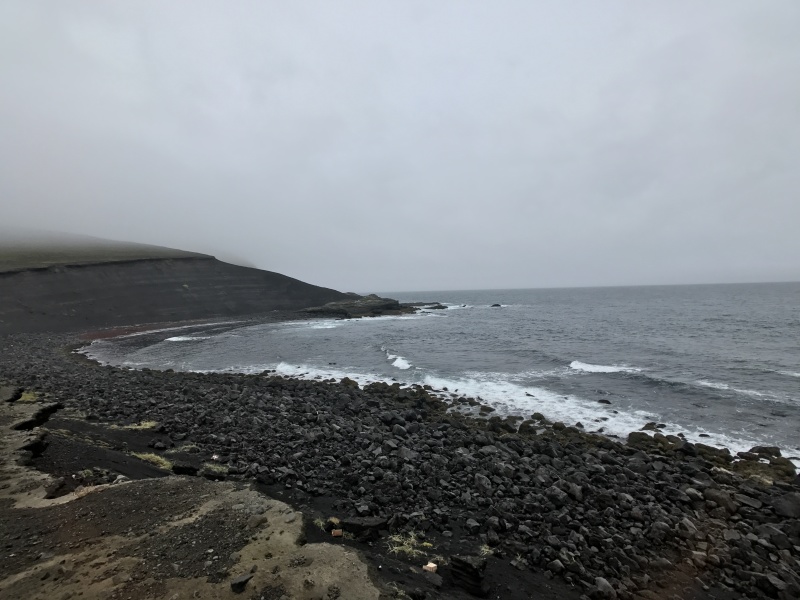 2017-09-02-Iceland-77-Vestmannaeyjar-small-volcanic-island-pirate-cove.JPG
