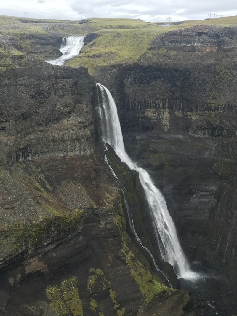 2017/08(August)/Iceland/4Star/800x600_2017-09-03-Iceland-113-Haifoss.JPG